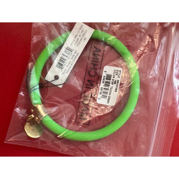 Marc by Marc Jacobs Toucan Green Silicon Bracelet With Gold Charm One Size - Picture 3 of 3
